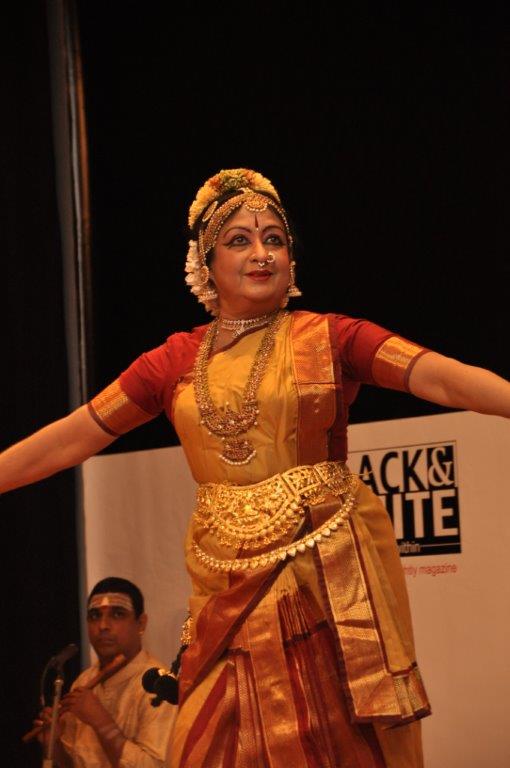DANCE OF INDIA DR PADMA 2011 (30)
