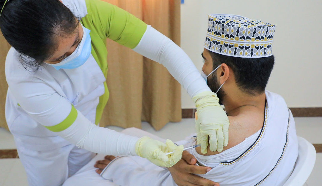 Lulu Hypermarket vaccination drive for staff