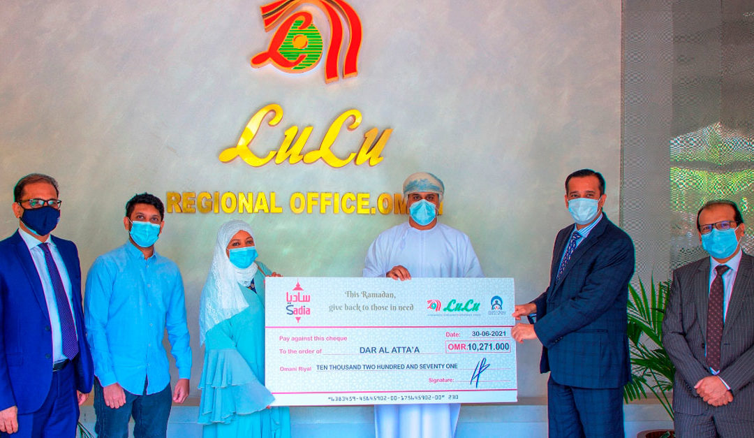 Lulu joins hands with Sadia donates over OMR10,000 to Dar Al Atta’a