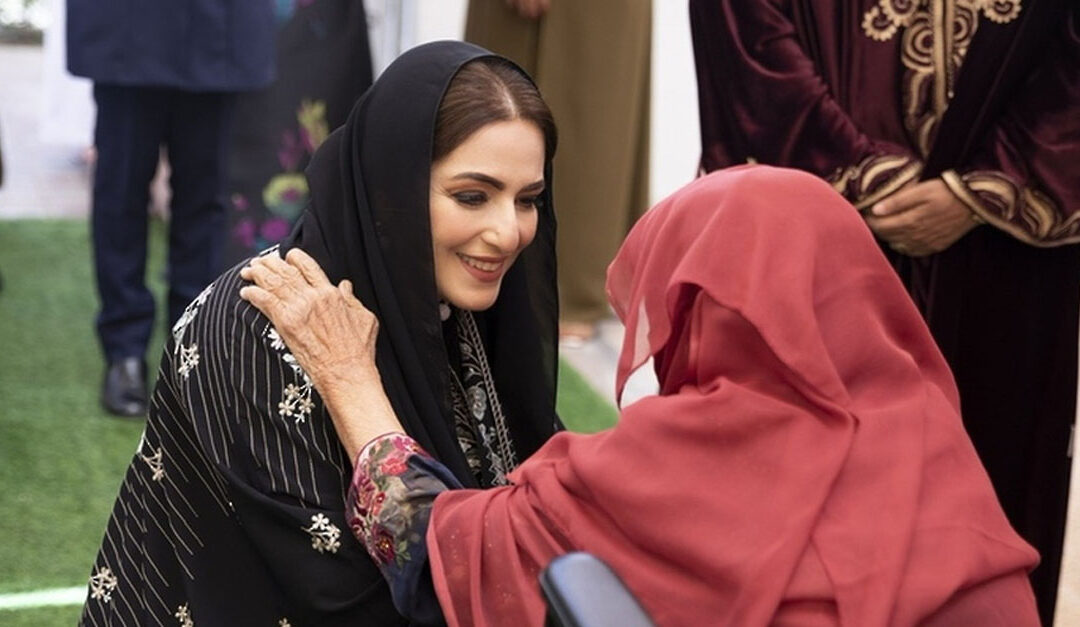 Honourable Lady visits social welfare home in Rustaq