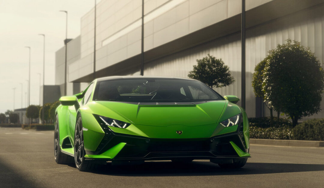 Automobili Lamborghini presents the Huracán Tecnica