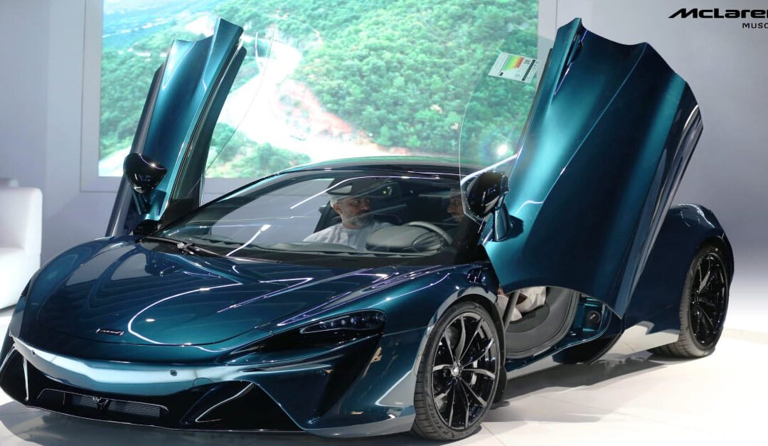 McLaren Artura marks the future of high-performance hybrid supercars