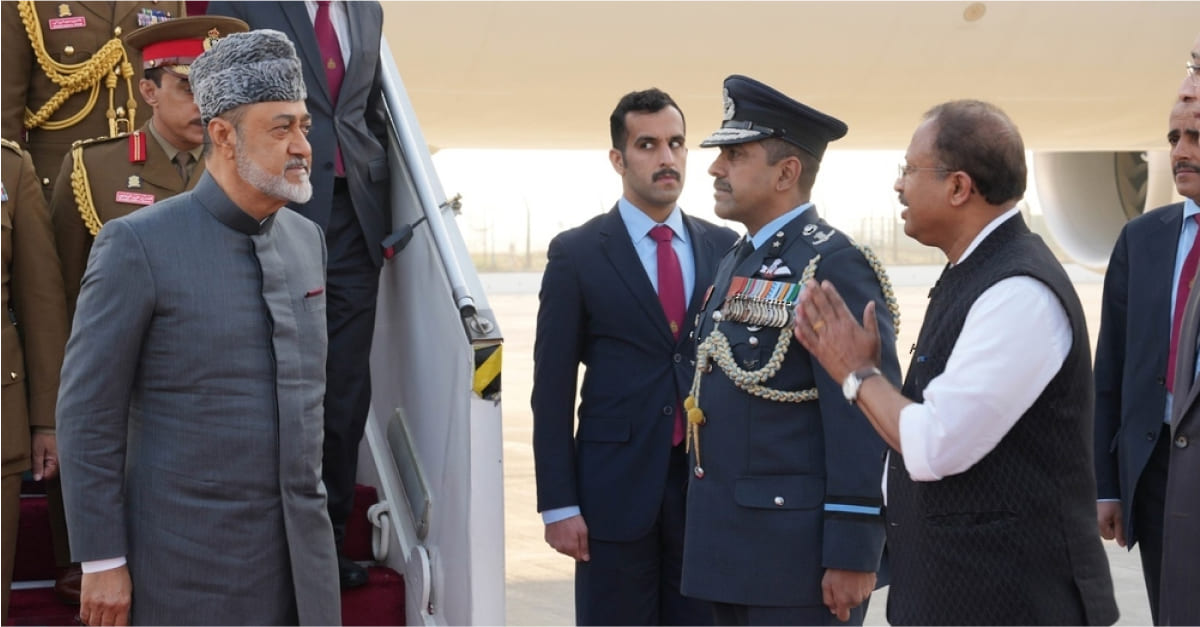 HM The Sultan arrives in India