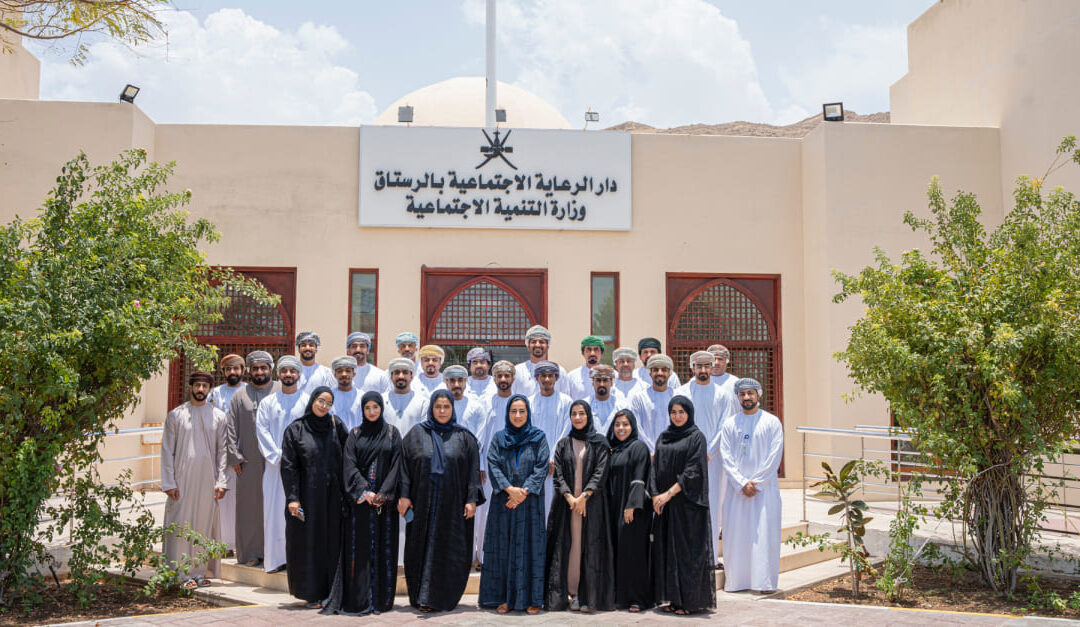 Ahlibank organises visit to Al Rustaq social welfare home