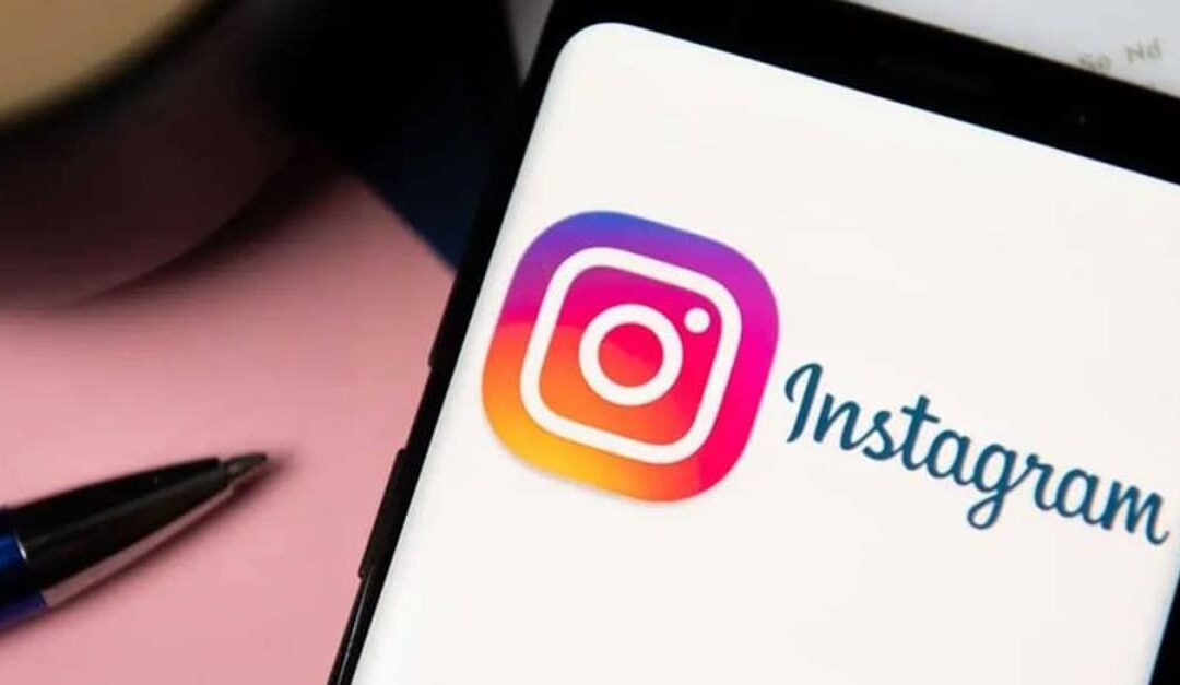 Instagram tests ad breaks feature