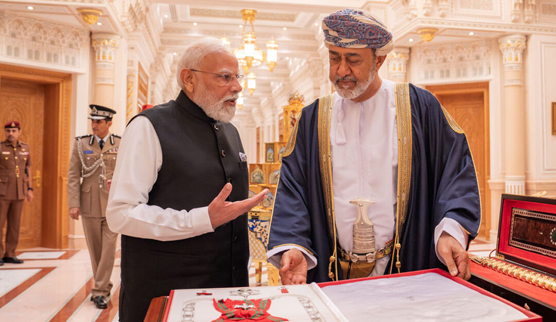 HM The Sultan confers Order of Oman upon Indian Premier