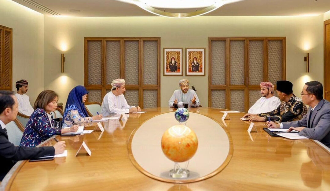 Foreign Minister discusses diplomatic efforts to de-escalate regional tensions with ASEAN Ambassadors